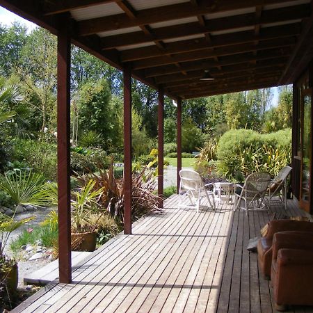 Orari Cottage ภายนอก รูปภาพ