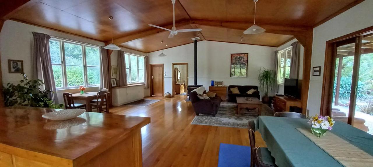 Orari Cottage ภายนอก รูปภาพ